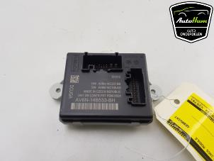 Used Central door locking module Ford C-Max (DXA) 1.0 Ti-VCT EcoBoost 12V 125 Price € 20,00 Margin scheme offered by AutoHam