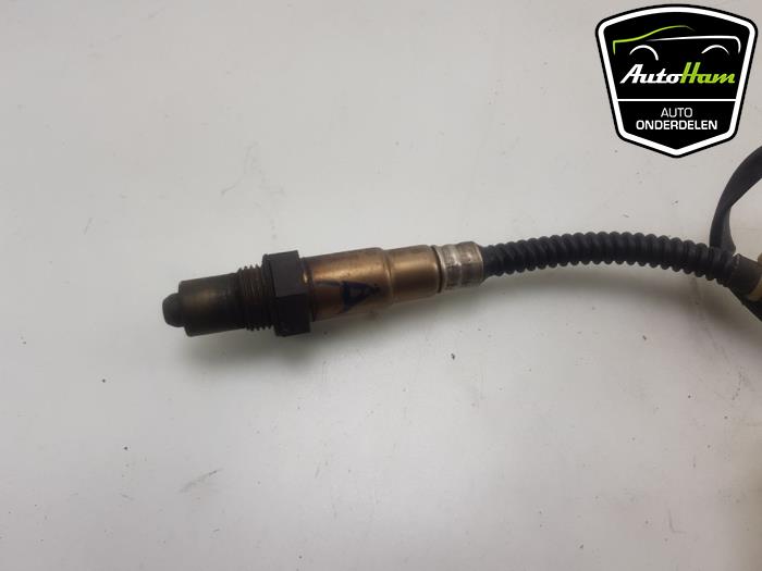 Sonde lambda d'un Audi A4 Avant (B6) 2.0 FSI 16V 2005
