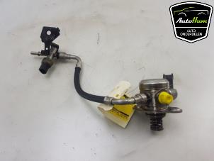 Used Mechanical fuel pump Volvo V70 (BW) 2.0 T 16V Price € 150,00 Margin scheme offered by AutoHam