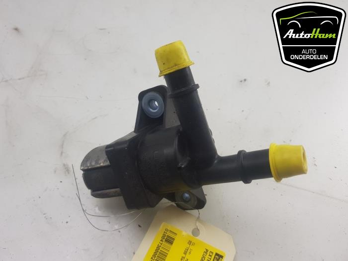 Begagnade Extra vattenpump Peugeot 308 (F3/FB/FH/FM/FP) 1.6 16V HYbrid 225 Pris € 15,00 Marginaltabell erbjuds av AutoHam