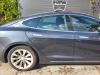 Portière 4portes arrière droite d'un Tesla Model S, 2012 75, Liftback, Electrique, 285kW (387pk), RWD, L1S, 2016-11 2016