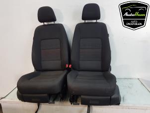 Used Set of upholstery (complete) Volkswagen Golf Sportsvan (AUVS) 1.6 TDI BMT 16V Price on request offered by AutoHam