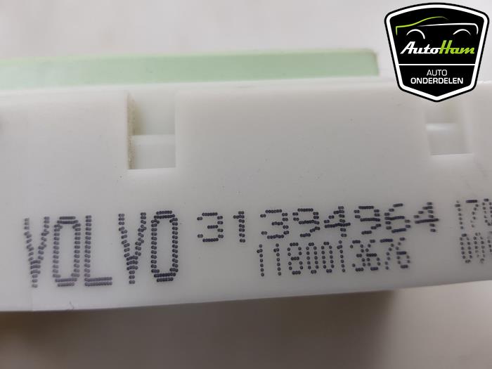Sterownik Body Control z Volvo V40 (MV) 2.0 D2 16V 2015