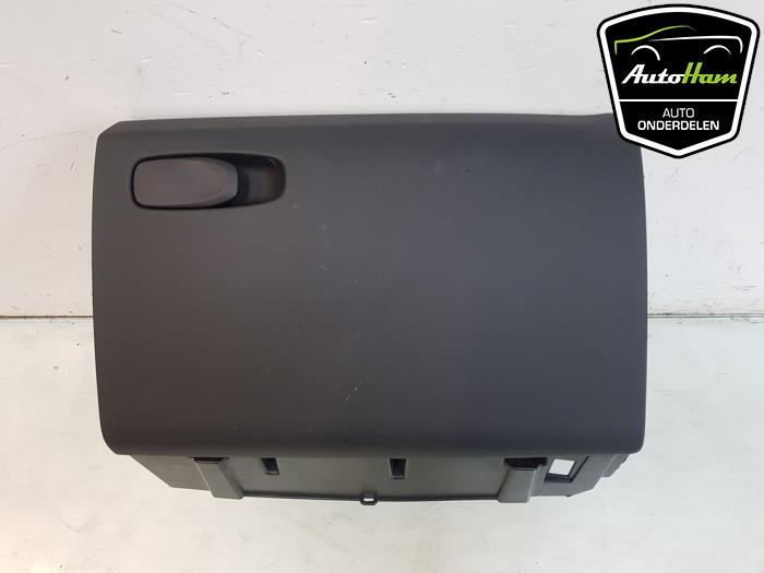 Begagnade Handskfack Volvo V40 (MV) 2.0 D2 16V Pris € 25,00 Marginaltabell erbjuds av AutoHam