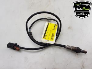 Lambda probe from a Volkswagen Golf Sportsvan (AUVS) 1.6 TDI BMT 16V 2017