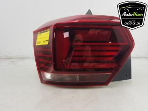 Used Taillight, left Volkswagen Polo VI (AW1) 1.0 MPI 12V Price € 115,00 Margin scheme offered by AutoHam
