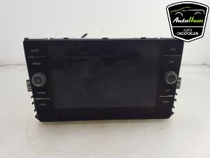 Used Display Multi Media control unit Volkswagen Polo VI (AW1) 1.0 MPI 12V Price € 300,00 Margin scheme offered by AutoHam
