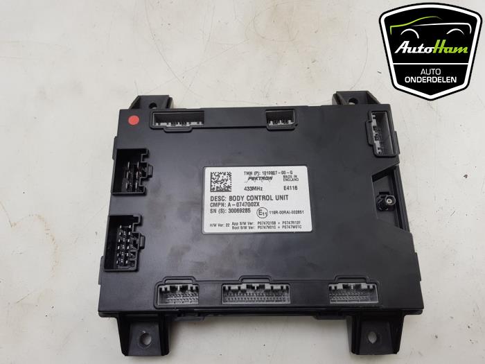 Body control computer Tesla Model S 75 - 101090700G L1S - AutoHam
