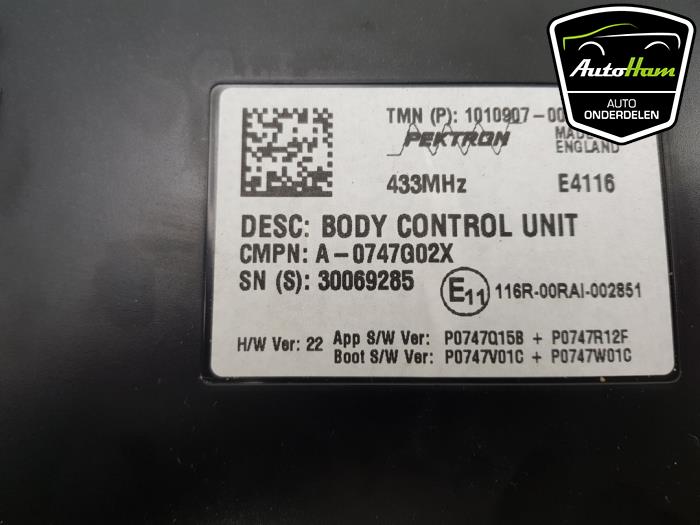 Body control computer Tesla Model S 75 - 101090700G L1S - AutoHam