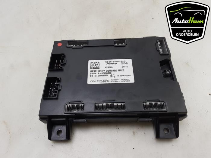 Used Body control computer Tesla Model S 75 Price € 95,00 Margin scheme offered by AutoHam