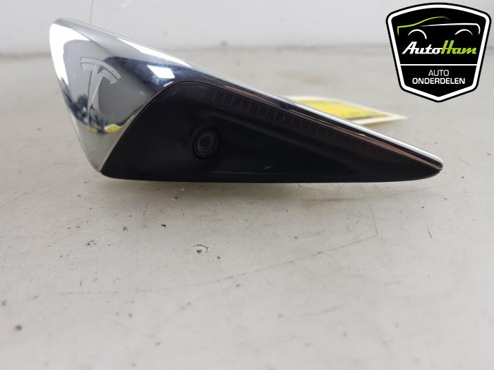 Side fender camera – 103434499A