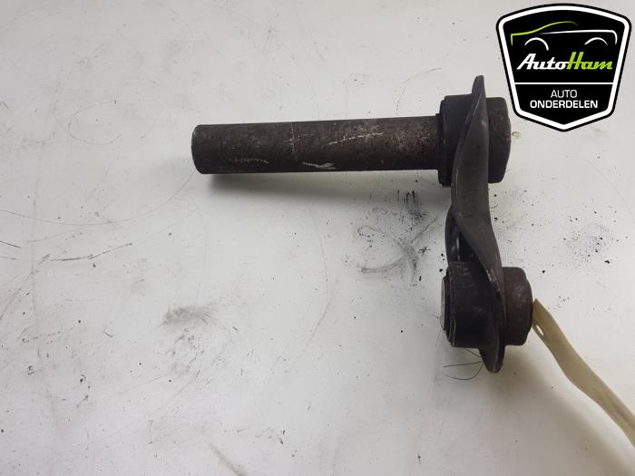 Rear torque rod, right from a BMW X5 (E70) M50d 3.0 24V 2013