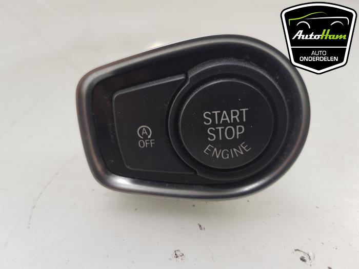Start/Stopp Schalter van een BMW X2 (F39) sDrive 20i 2.0 16V Twin Power Turbo 2018