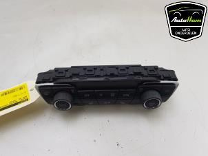 Usagé Panneau de commandes chauffage BMW X2 (F39) sDrive 20i 2.0 16V Twin Power Turbo Prix € 150,00 Règlement à la marge proposé par AutoHam