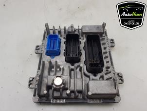 Engine management computer from a Opel Astra K Sports Tourer 1.6 CDTI 110 16V 2016
