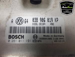 Engine management computer from a Volkswagen Golf IV Variant (1J5) 1.9 TDI 100 2004