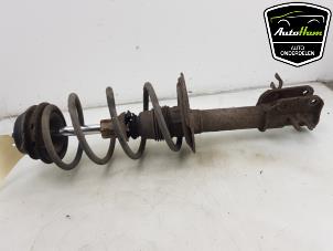 Used Front shock absorber, right Fiat Punto II (188) 1.2 60 S Price € 40,00 Margin scheme offered by AutoHam