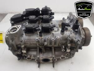 Used Cylinder head Seat Leon Sportstourer (KLF) 1.5 eTSI 16V Price on request offered by AutoHam