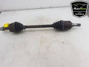 Used Front drive shaft, left Alfa Romeo MiTo (955) 1.4 Multi Air 16V Price € 75,00 Margin scheme offered by AutoHam
