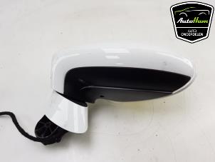 Used Wing mirror, left Porsche Panamera (970) 3.0 V6 24V 4S Price on request offered by AutoHam