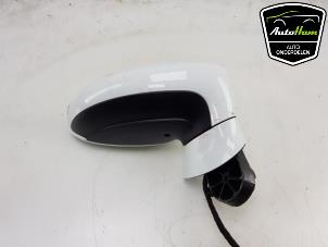 Used Wing mirror, right Porsche Panamera (970) 3.0 V6 24V 4S Price on request offered by AutoHam