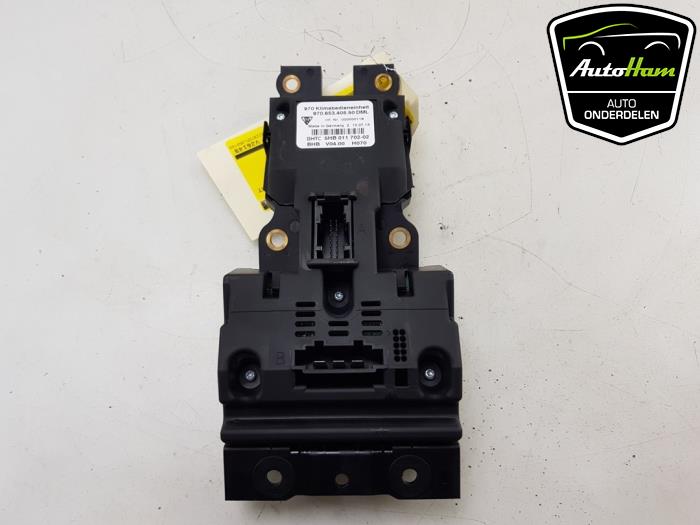 Seat heating switch from a Porsche Panamera (970) 3.0 V6 24V 4S 2014