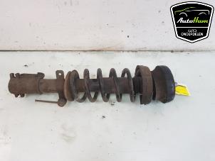 Used Front shock absorber, right Nissan Primastar 2.5 dCi 150 16V Price € 60,00 Margin scheme offered by AutoHam