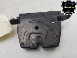 Used Tailgate lock mechanism BMW 3 serie (F30) 318i 1.5 TwinPower Turbo 12V Price € 20,00 Margin scheme offered by AutoHam