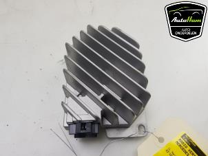 Used Radio amplifier Mercedes CLA Shooting Brake (118.6) 1.3 CLA-200 Turbo 16V Price € 35,00 Margin scheme offered by AutoHam