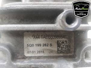Gebrauchte Getriebe Halterung Volkswagen Golf VII (AUA) 1.4 GTE 16V Preis € 50,00 Margenregelung angeboten von AutoHam