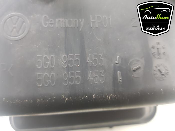 Zbiornik spryskiwacza przód z Volkswagen Golf VII (AUA) 1.4 GTE 16V 2015