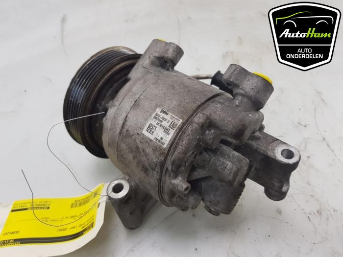 Air conditioning pump from a Toyota Aygo (B40) 1.0 12V VVT-i 2020