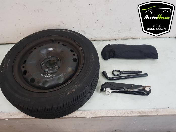 Jackkit + spare wheel Seat IV 1.4 TDI 12V 6R0601027G Steel VWAG