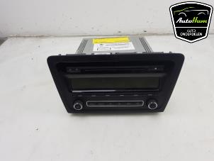 Gebrauchte Radio CD Spieler Skoda Rapid Spaceback 1.2 TSI Preis € 100,00 Margenregelung angeboten von AutoHam