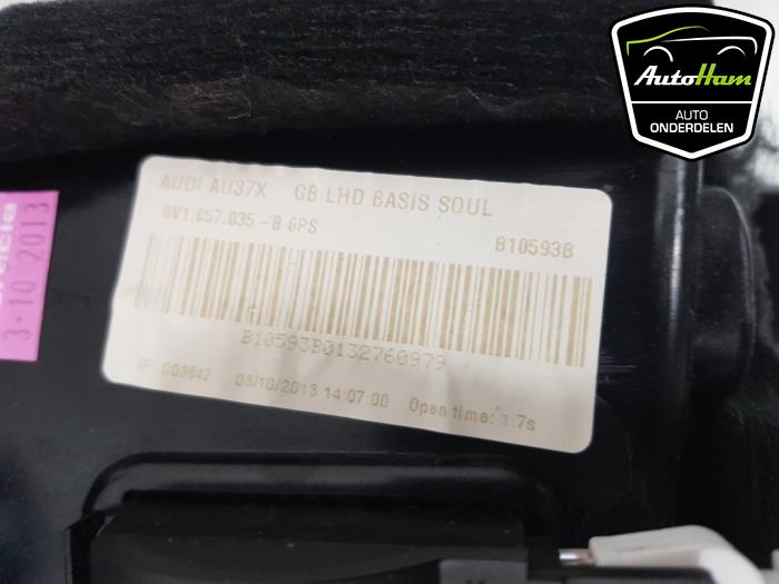 Begagnade Handskfack Audi A3 Limousine (8VS/8VM) 1.4 TFSI 16V Pris € 25,00 Marginaltabell erbjuds av AutoHam