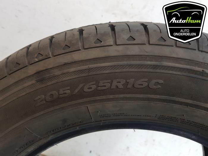 Tyre with tyre size 205/65/16 - 2056516 HANKOOK - AutoHam