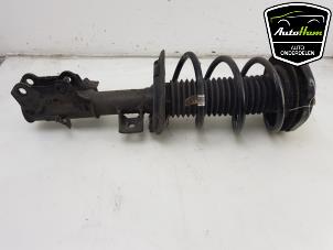 Used Fronts shock absorber, left Ford Focus 4 Wagon 1.0 Ti-VCT EcoBoost 12V 125 Price € 75,00 Margin scheme offered by AutoHam