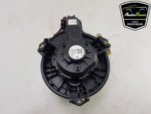 Used Heating and ventilation fan motor Ford Focus 4 Wagon 1.0 Ti-VCT EcoBoost 12V 125 Price € 75,00 Margin scheme offered by AutoHam