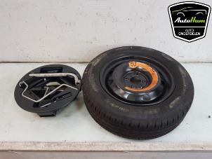 Used Jackkit + spare wheel Ford Ka II 1.2 Price € 100,00 Margin scheme offered by AutoHam