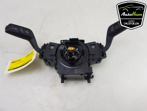 Used Steering column stalk Ford Focus 4 Wagon 1.0 Ti-VCT EcoBoost 12V 125 Price € 75,00 Margin scheme offered by AutoHam