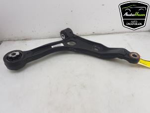 Used Front wishbone, left Peugeot Boxer (U9) 2.2 Blue HDi 120 Price € 75,00 Margin scheme offered by AutoHam