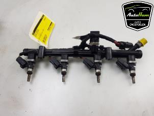 Used Fuel injector nozzle Audi A5 Cabrio (8F7) 1.8 TFSI 16V Price € 100,00 Margin scheme offered by AutoHam