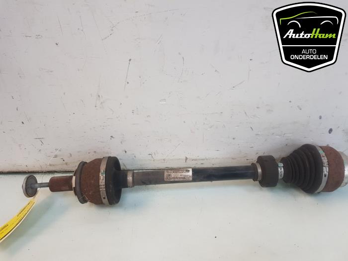 Drive shaft, rear right from a Volvo XC90 II 2.0 T8 16V Twin Engine AWD 2020
