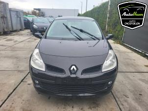 Used Front end, complete Renault Clio III (BR/CR) 1.6 16V Price € 750,00 Margin scheme offered by AutoHam