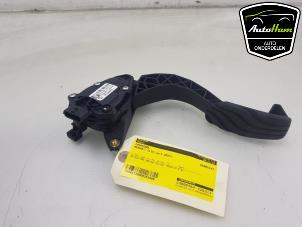 Used Accelerator pedal Renault Clio V (RJAB) 1.0 TCe 90 12V Price € 50,00 Margin scheme offered by AutoHam