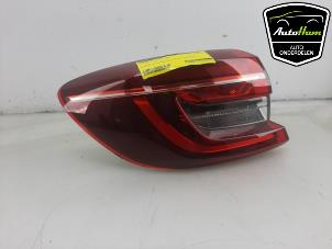 Used Taillight, left Renault Clio V (RJAB) 1.0 TCe 90 12V Price € 150,00 Margin scheme offered by AutoHam