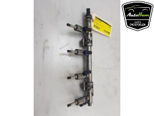 Used Fuel injector nozzle Volkswagen Golf VII (AUA) 1.2 TSI 16V Price € 75,00 Margin scheme offered by AutoHam