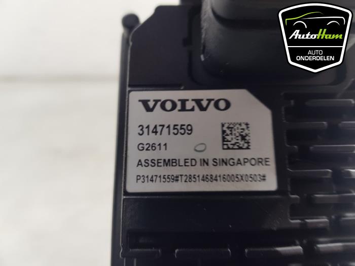 Kamera Vorderseite van een Volvo XC90 II 2.0 D5 16V AWD 2016
