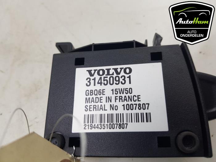 SIM card holder from a Volvo XC90 II 2.0 D5 16V AWD 2016