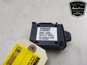 Used SIM card holder Volvo XC90 II 2.0 D5 16V AWD Price € 20,00 Margin scheme offered by AutoHam